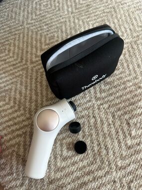 TheraFace PRO - White